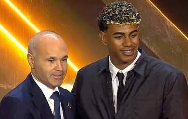 中超官方公布最新转会信息